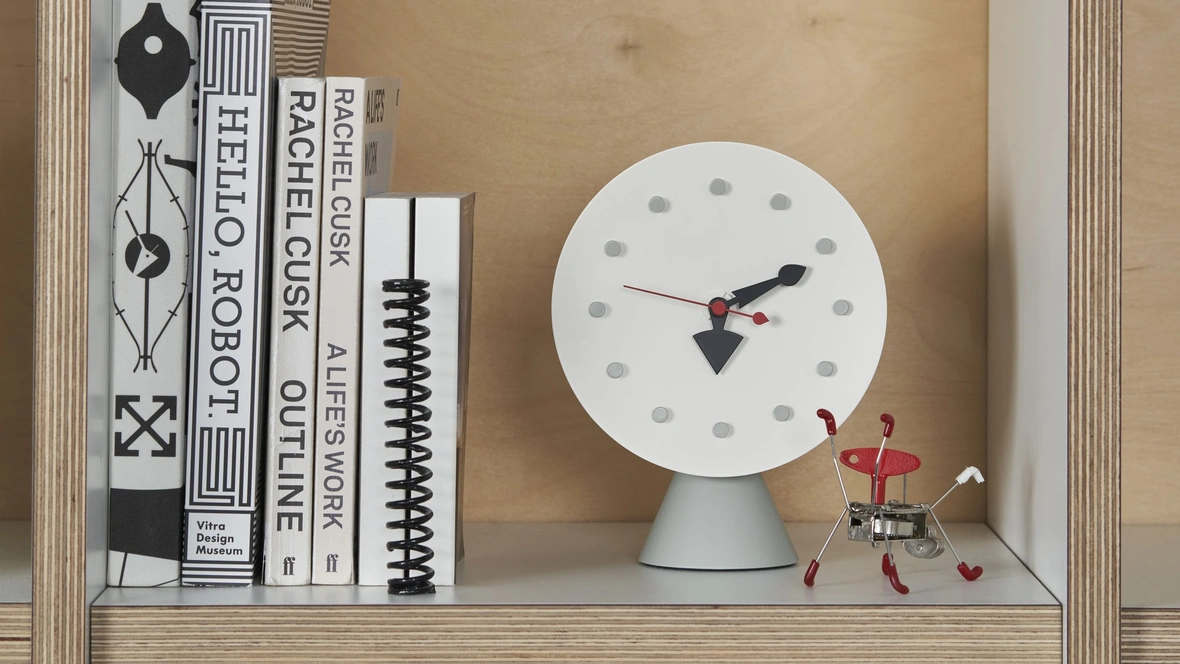 Orologio Desk Clocks Cone Base di Vitra
