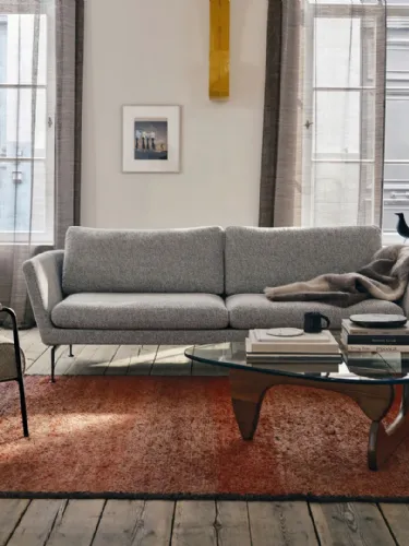 Tavolino Coffee Table in vetro con base in legno di Vitra