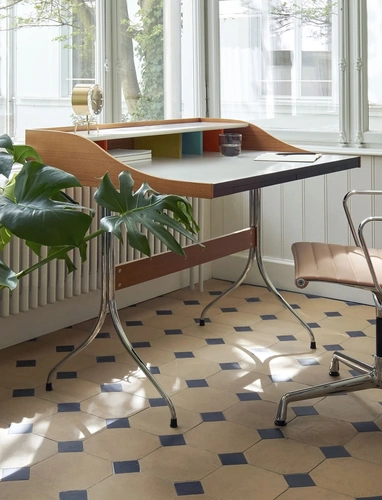 Scrittoio Home Desk di Vitra
