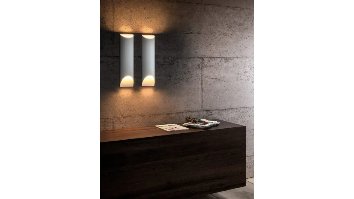 Lampada da parete in metallo bianco Aprile Applique di Pentalight