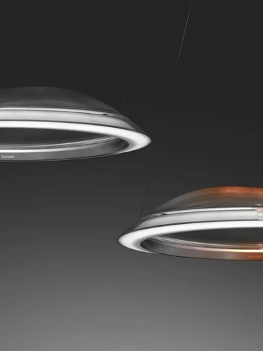 Lampada a sospensione Ameluna di Artemide