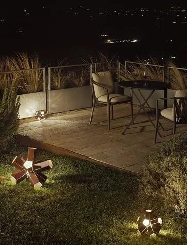 Lampada Bang Outdoor Step Light di Slamp