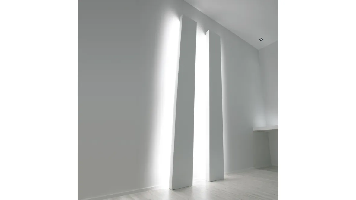 Lampada da parete Banner in metallo laccato di Davide Groppi