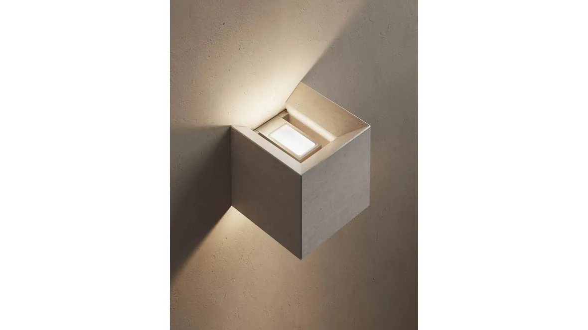 Lampada da parete Cobu di Karman