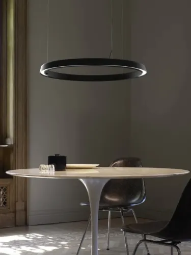 Lampada a sospensione dal design essenziale in alluminio Compendium Circle di Luceplan