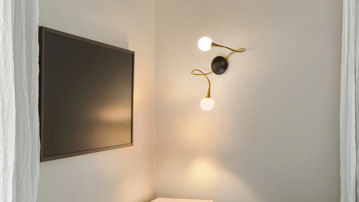 Lampada da parete Dalia di Egoluce