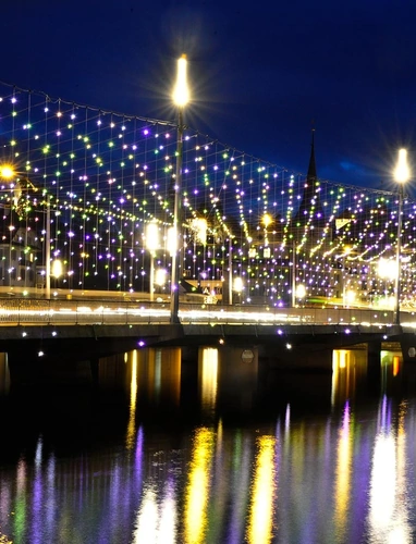 Lampada Diamante Pixel Dot di Artemide