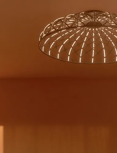 Lampada a soffitto rivestita in tessuto Skynest C di Flos