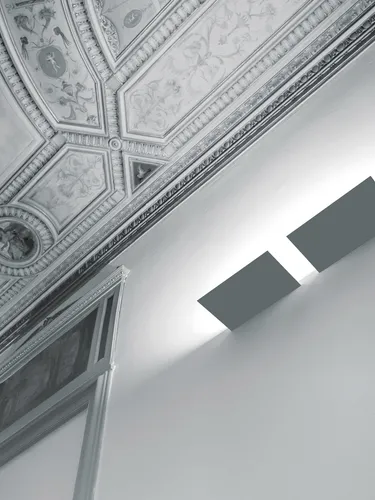 Lampada da parete in metallo sottile per interni di Davide Groppi