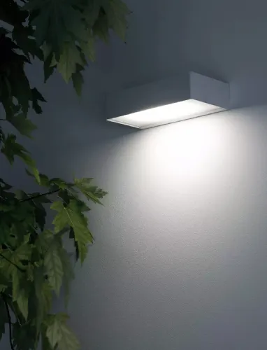 Lampada da parete per esterno in metallo e vetro Juliet di Davide Groppi