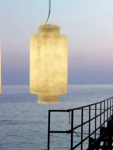 Lampada da esterni in vetroceramica Kimono di Karman