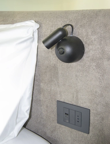 Lampada da parete Leggo di Egoluce