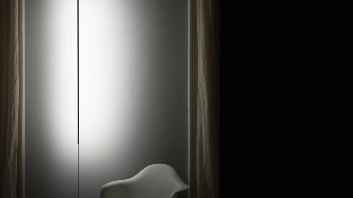 Lampada da terra Masai di Davide Groppi