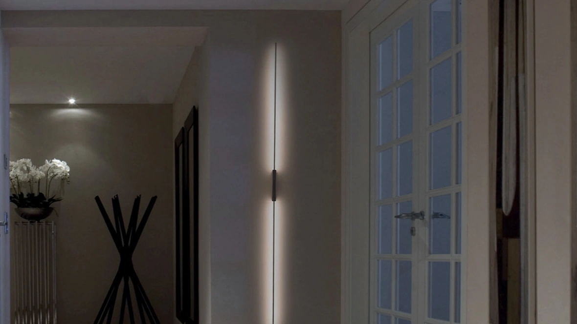 Lampada da parete Matita di Egoluce