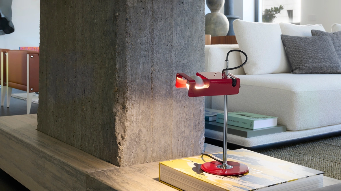 Lampada da tavolo Mini Spider di Oluce