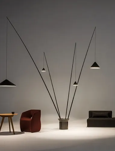 Lampada da terra con angolo della canna regolabile North di Vibia