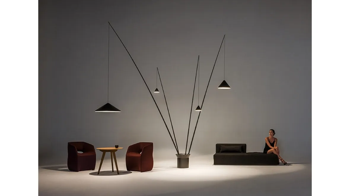 Lampada da terra con angolo della canna regolabile North di Vibia