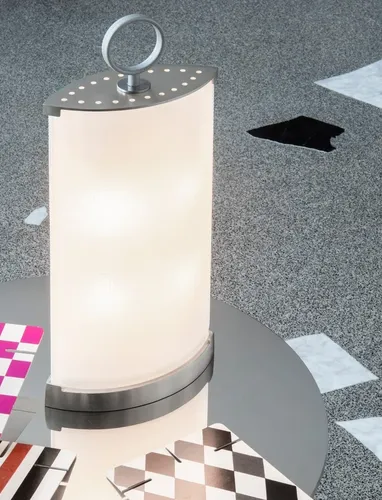 Lampada da tavolo Pirellina di Fontana Arte