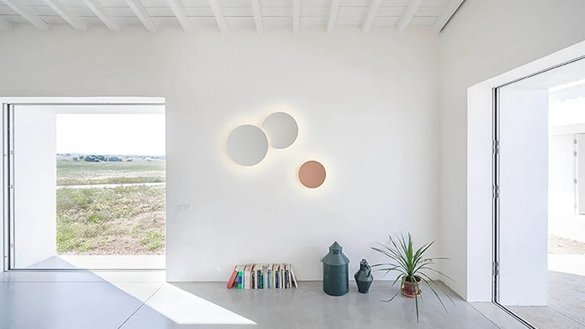 Lampada da parete Puck di Vibia