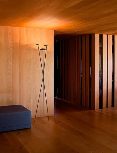 Lampada da terra Skan di Vibia