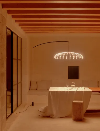 Lampada da terra Skynest Motion in tessuto intrecciato di Flos