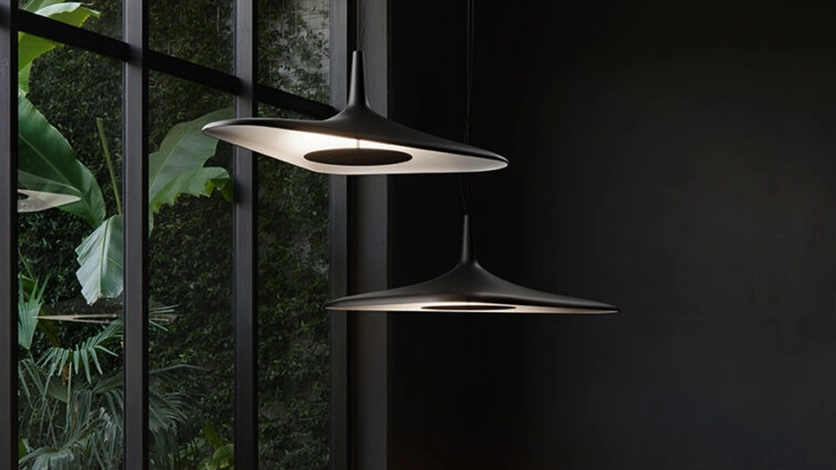Lampada a sospensione Soleil Noir di Luceplan