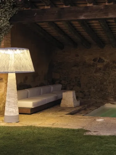 Lampada da esterno Wind in fibra di vetro di Vibia