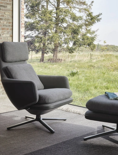 Poltrona Grand Relax & Ottoman di Vitra