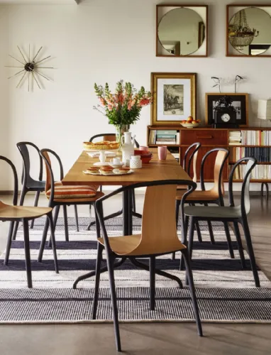 Sedia in legno di rovere con o senza braccioli Belleville Wood di Vitra
