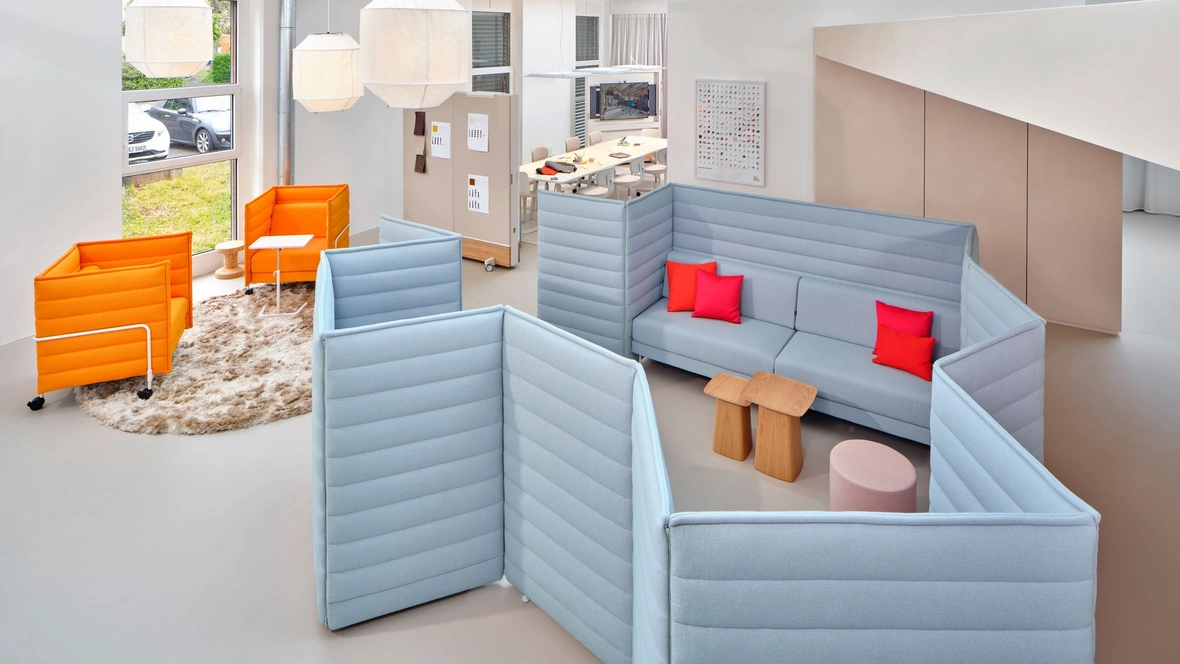 Divano ospiti e attesa in tessuto Alcove Sofa di Vitra